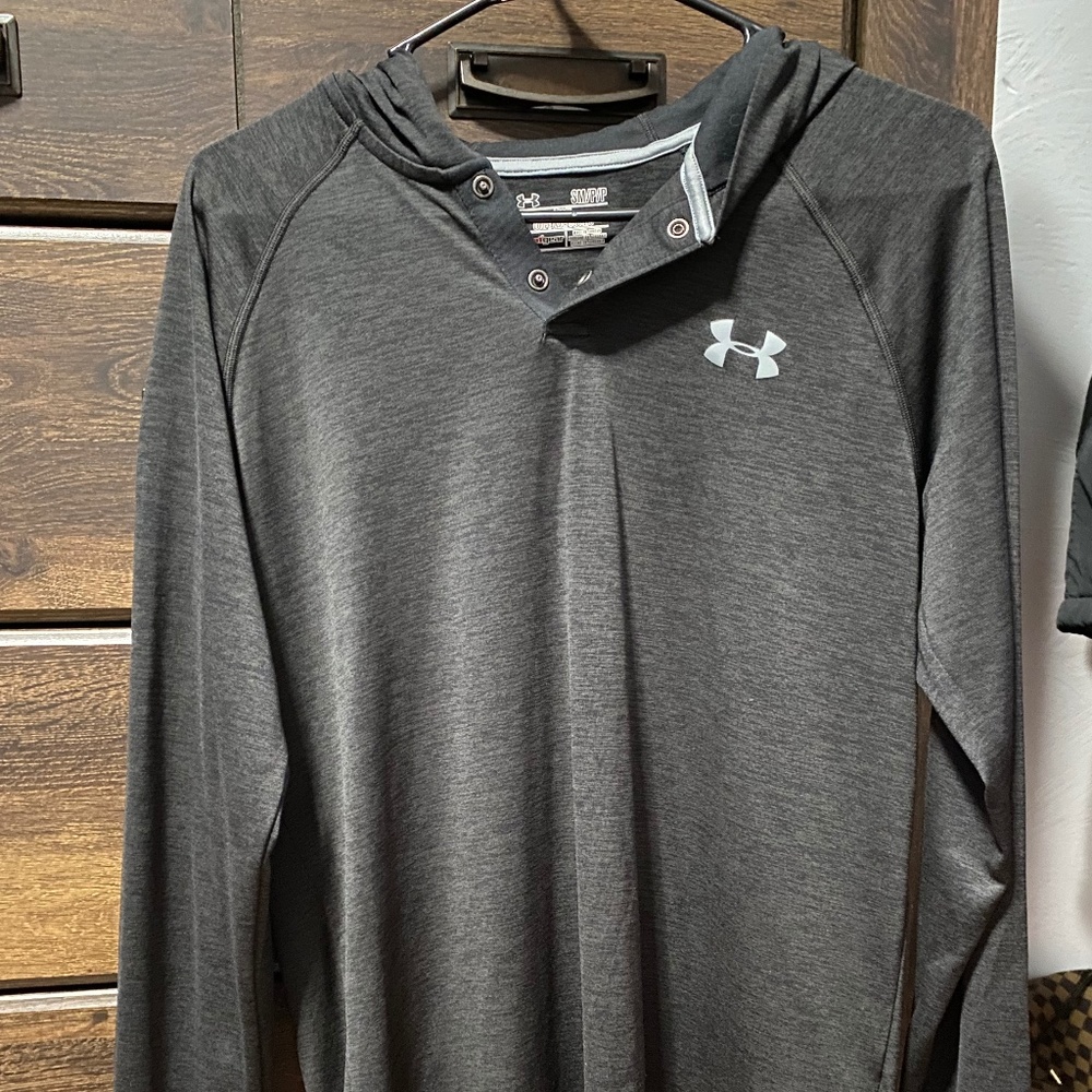 Under Armour Hoodie